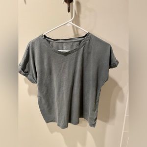 Gap tshirt